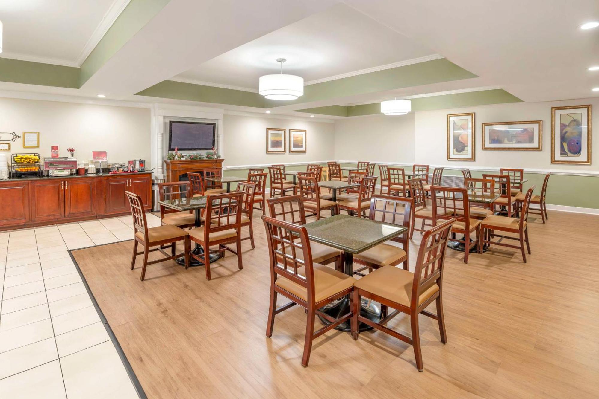 Best Western Plus Governor'S Inn Richmond Midlothian Exterior foto
